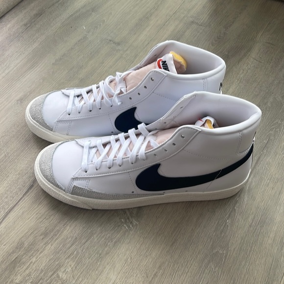 Nike Other - Nike Blazer Mid ‘77 Vintage